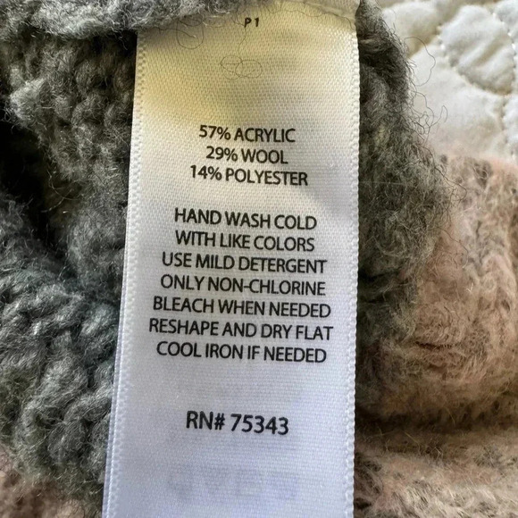 Kaisely Long Sleeve Pullover Wool Blend Gray and Pink Striped Sweater Size Large - Picture 13 of 13